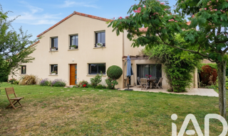 Maison 10 Pièces 242 m² à vendre à Verrières (86410)