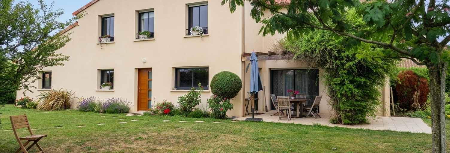 Maison 10 Pièces 242 m² à vendre à Verrières (86410)