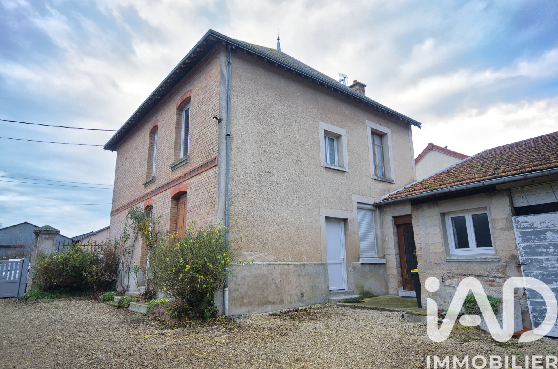 Vaudesincourt - 74m² - 6p. - 4ch.