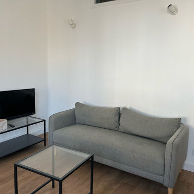 Appartement 2 pièces 752 €