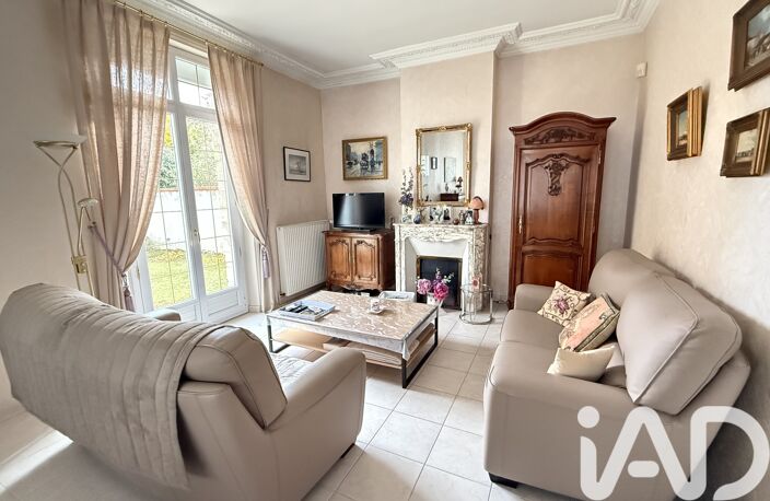 Vente Maison/villa 7 pièces — photo 2