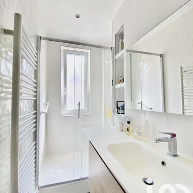 Appartement 3 pièces 598000 €