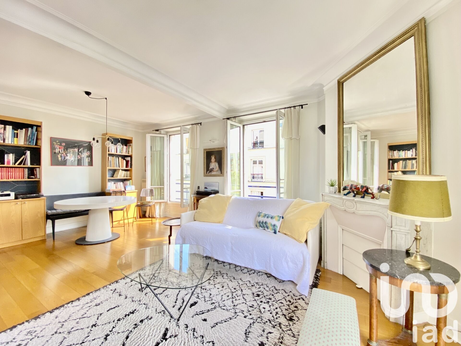 Appartement à vendre, 2 pièces, 64 m², Paris