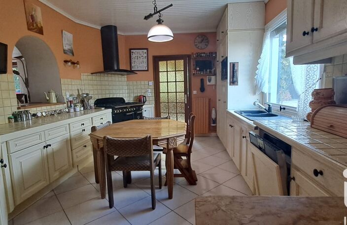 Vente Maison/villa 9 pièces — photo 5