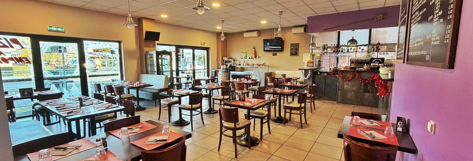 Commerce  160 m² à vendre à Lons (64140)