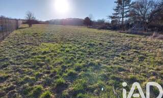 Terrain  1778 m² à vendre à Paris-l'Hôpital (71150)