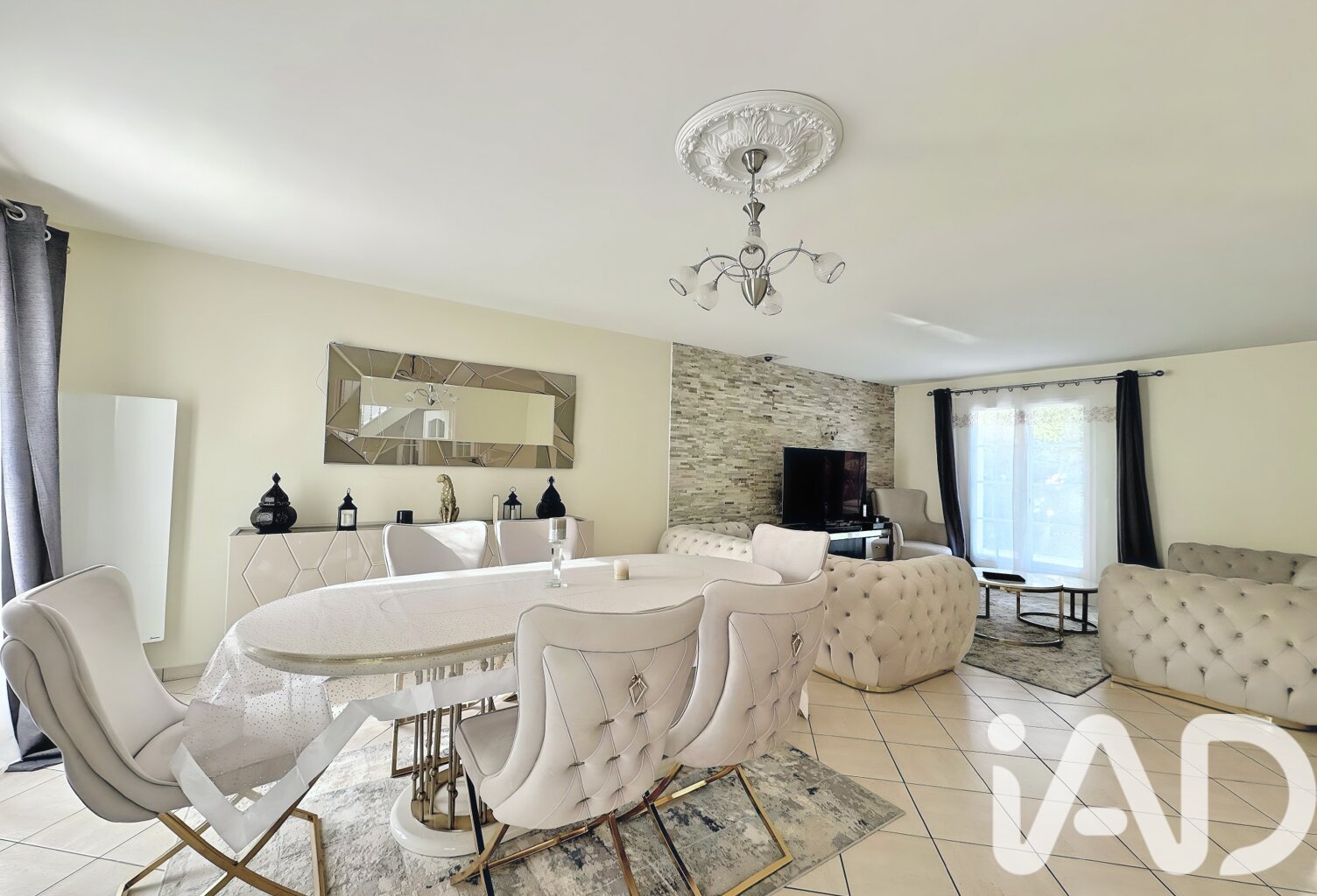 Vente Maison/villa 6 pièces — photo 1