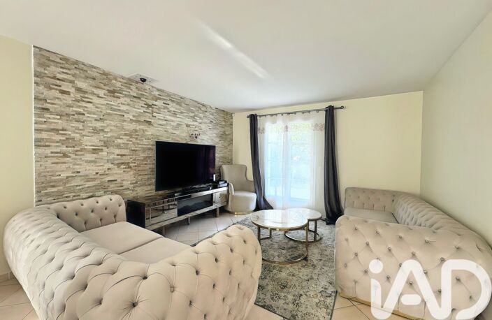 Vente Maison/villa 6 pièces — photo 2