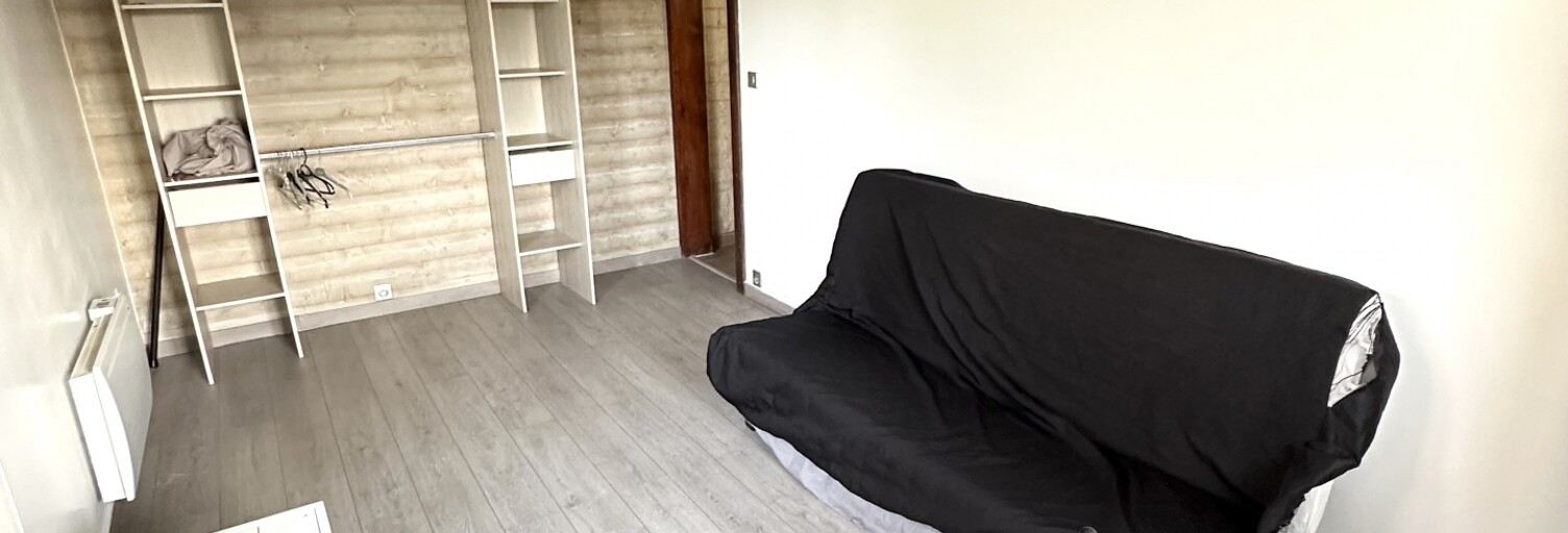 Appartement 1 Pièce 24 m² à louer à La Ville-du-Bois (91620)