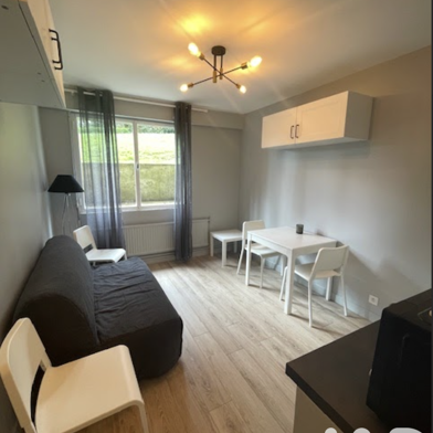 Appartement 1 pièces 650 €