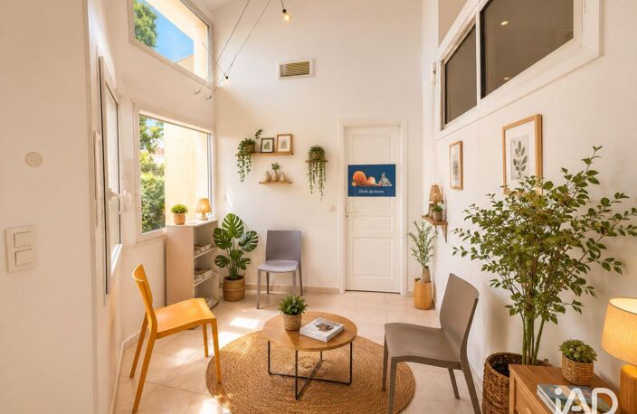 Vente Murs commerciaux 48 m&sup2; — photo 2