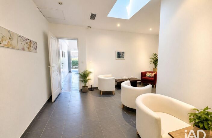 Vente Murs commerciaux 48 m&sup2; — photo 4