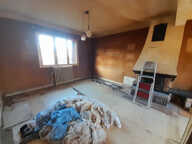 Maison à rénover avec garage et terrain — photo 3