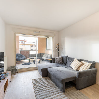 Appartement 2 pièces 241500 €