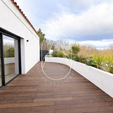 Maison 5 pièces 670000 €