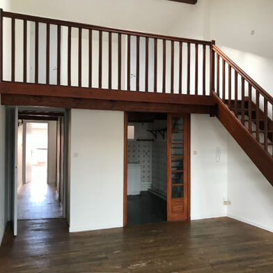 Appartement 3 pièces 480 €