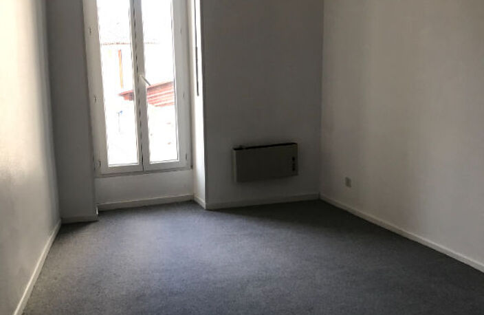 PAMIERS Centre ville - Spacieux appartement T3 - — photo 5