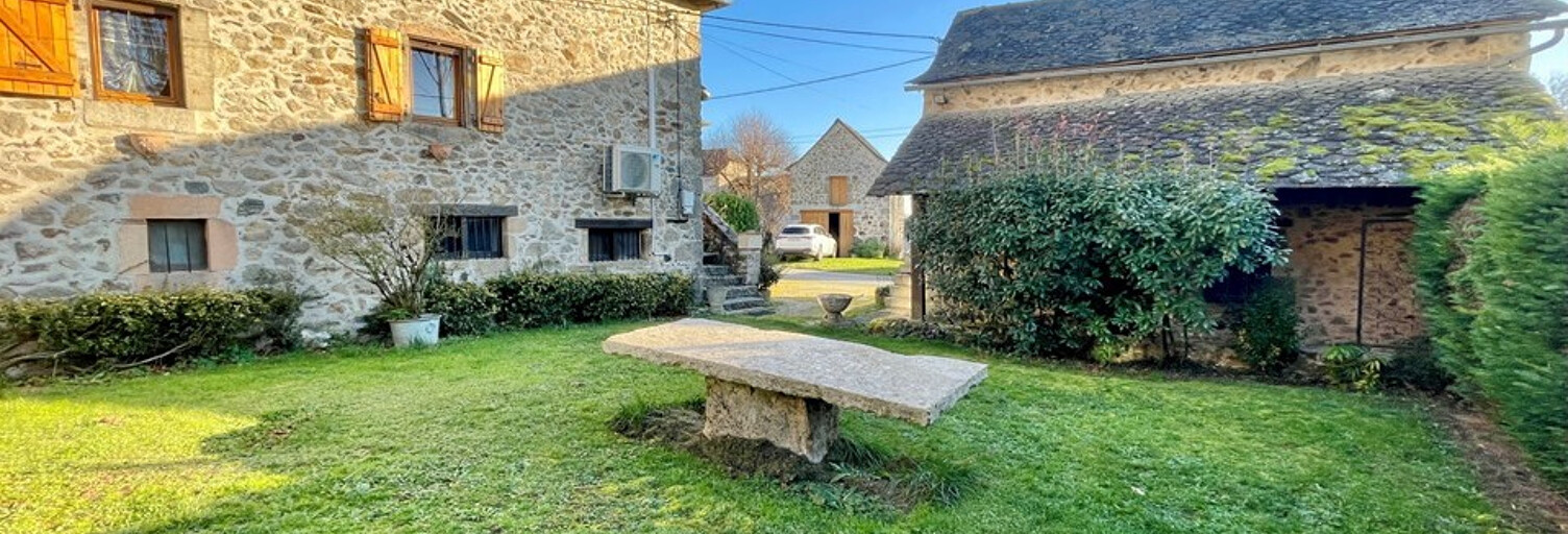 Maison 4 Pièces 143 m² à vendre à Le Bas Ségala (12200)