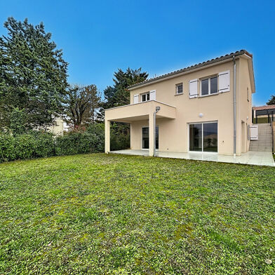 Maison 4 pièces 270000 €