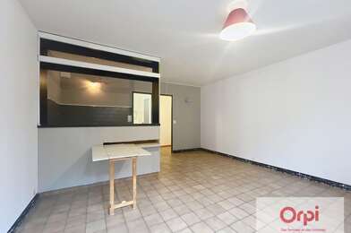 Appartement 2 pièces 300 €