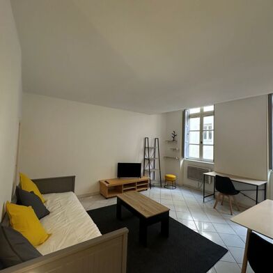 Appartement 1 pièces 495 €