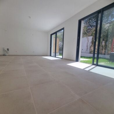 Maison 3 pièces 630000 €