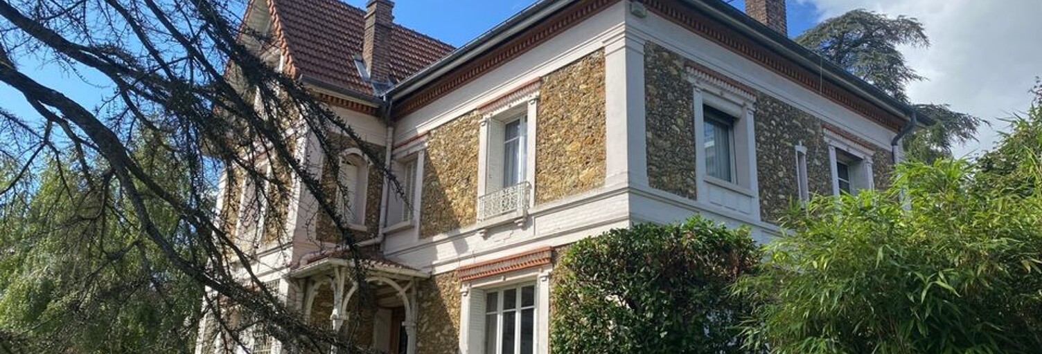 Maison 8 Pièces 220 m² à vendre à Clamart (92140)