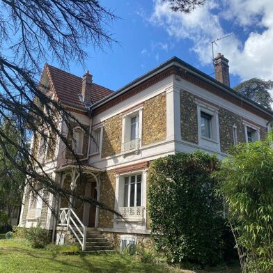 Maison 8 pièces 1650000 €