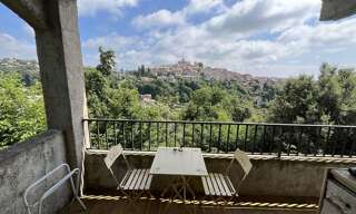 Maison 5 Pièces 142 m² à vendre à Cagnes-sur-Mer (06800)