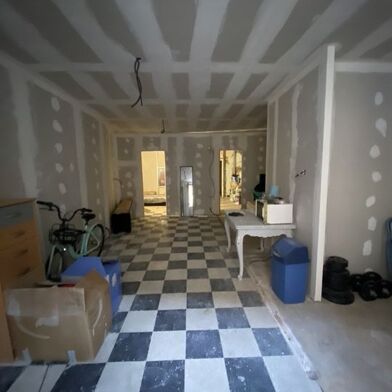 Appartement 3 pièces 160000 €