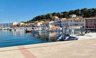 Commerce 6 Pièces 80 m² à vendre à Saint-Mandrier-sur-Mer (83430)