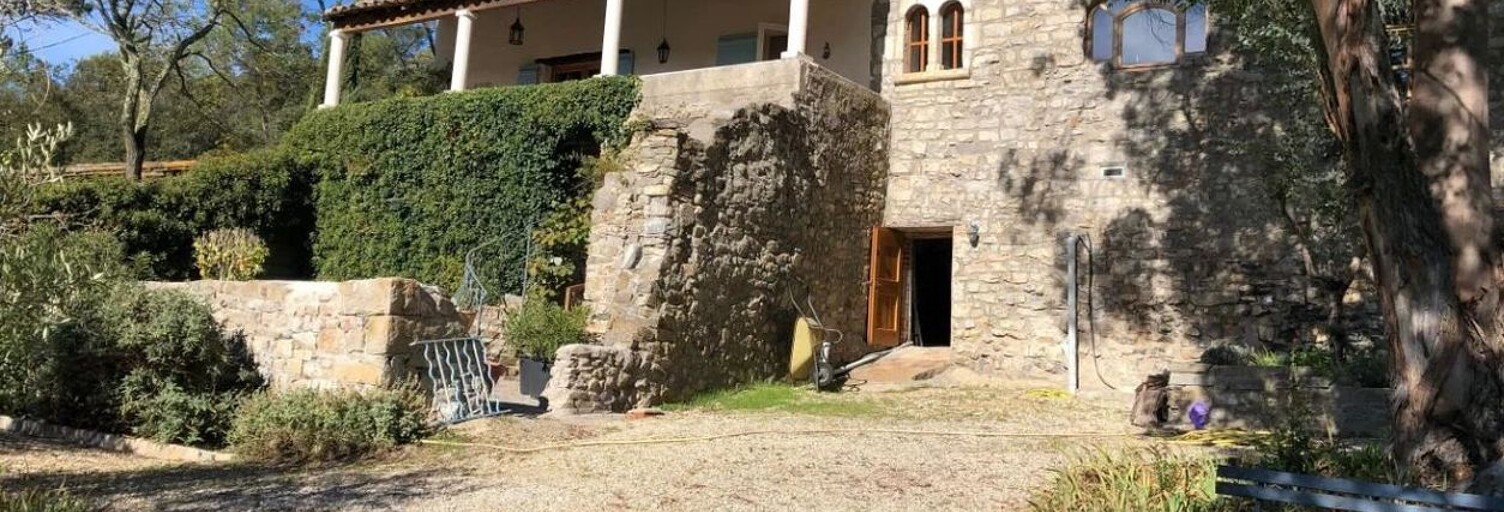 Maison 9 Pièces 272 m² à vendre à Tornac (30140)