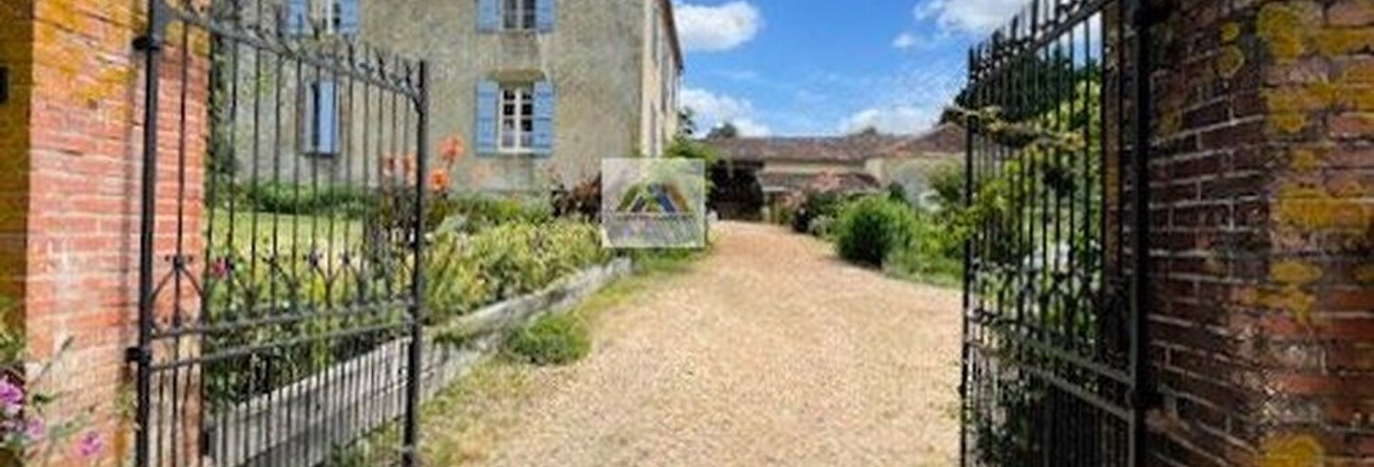 Maison 8 Pièces 283 m² à vendre à Bétous (32110)