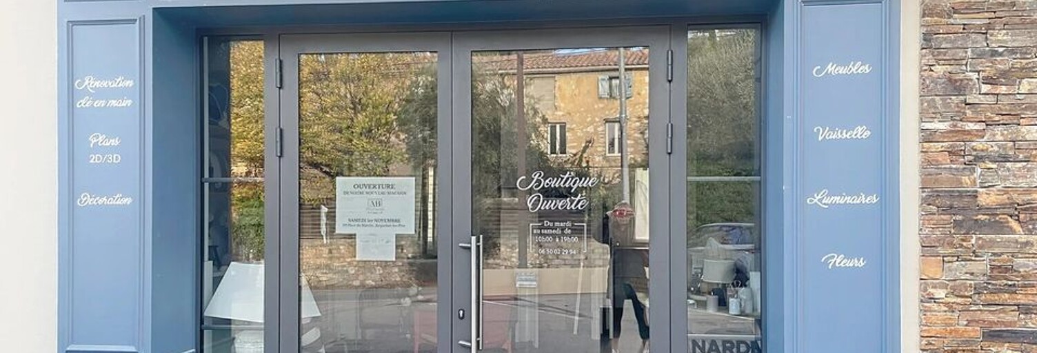 Commerce  46 m² à louer à Le Rouret (06650)