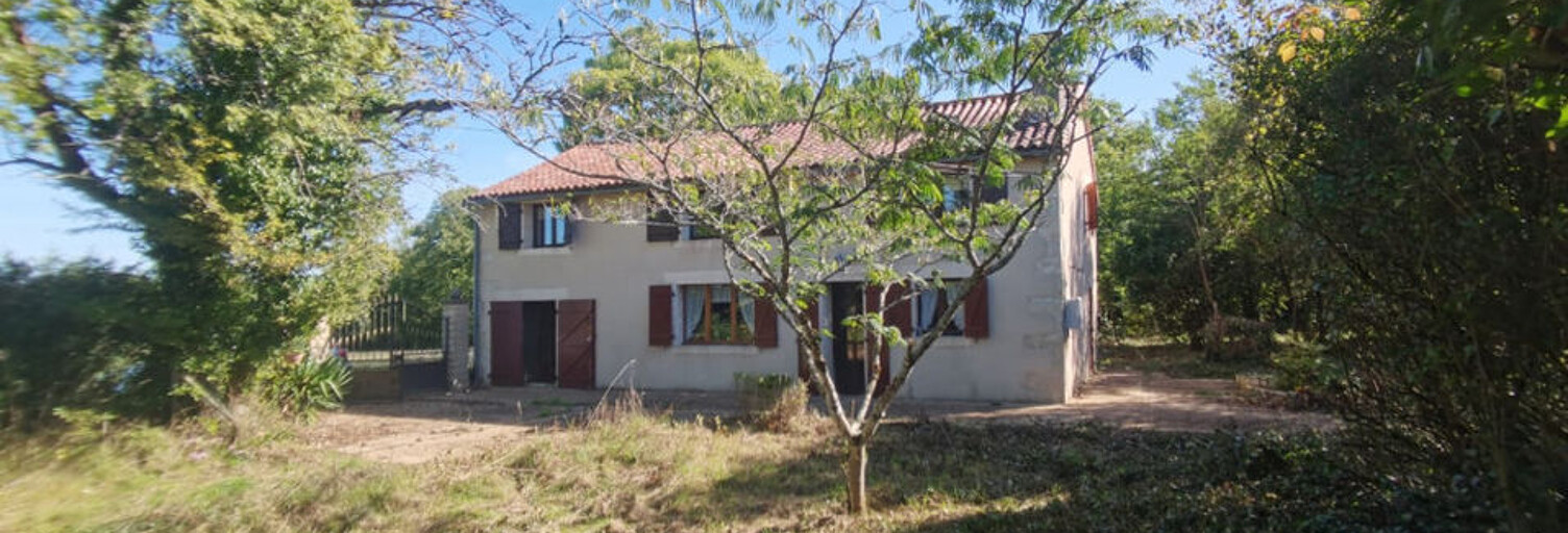 Maison 4 Pièces 158 m² à vendre à Saint-Claud (16450)