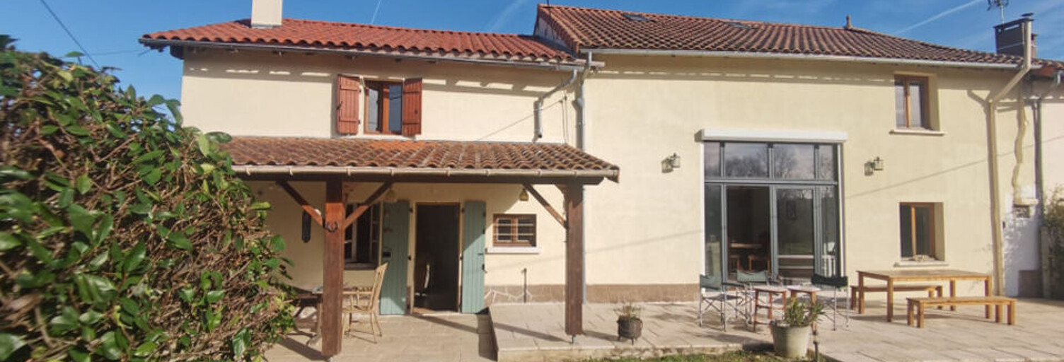 Maison 6 Pièces 204 m² à vendre à Cherves-Châtelars (16310)