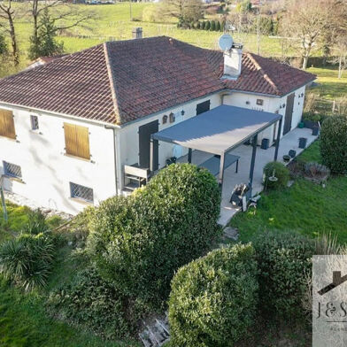 Maison 7 pièces 190016 €