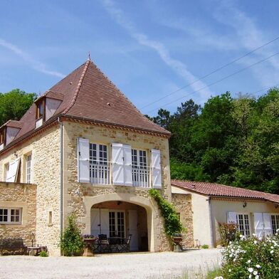 Maison 10 pièces 793000 €