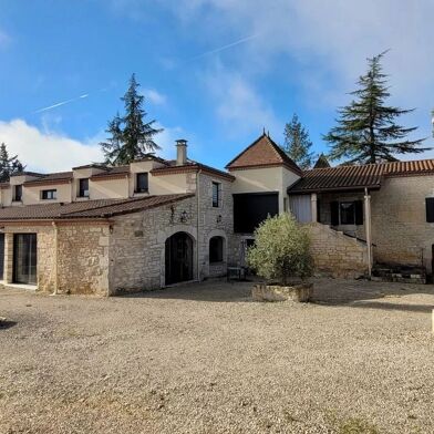 Maison 8 pièces 470000 €