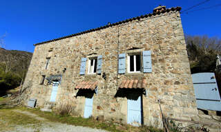 Maison 4 Pièces 99 m² à vendre à Vallées-d'Antraigues-Asperjoc (07600)