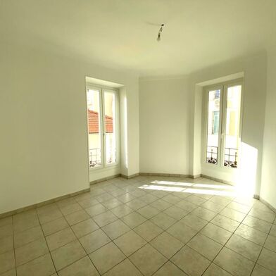 Appartement 3 pièces 229900 €