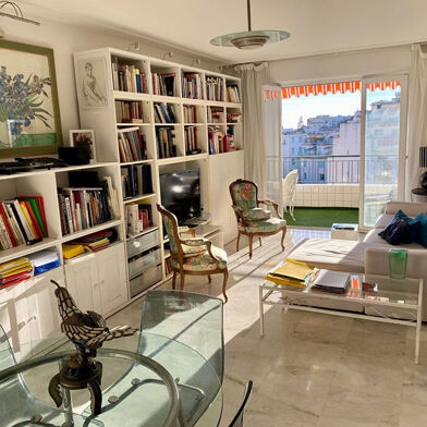 Appartement 3 pièces 256800 €