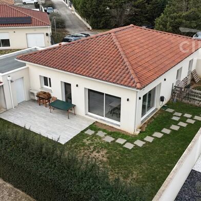 Maison 5 pièces 289000 €