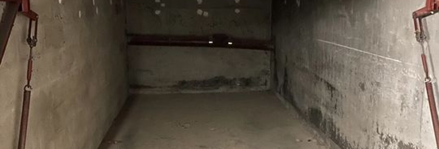 Garage  12 m² à louer à Aubagne (13400)