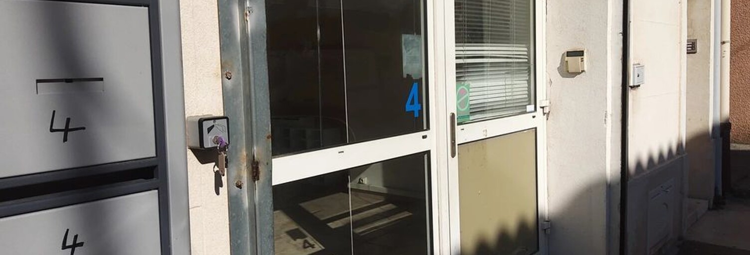 Commerce  85 m² à louer à Aubagne (13400)