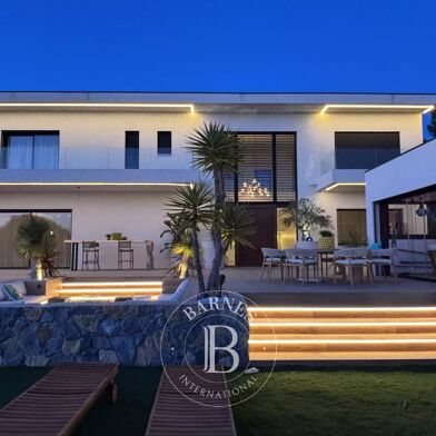 Maison 6 pièces 3200000 €