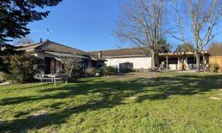 Maison 10 Pièces 480 m² à vendre à Saint-Julien-en-Born (40170)