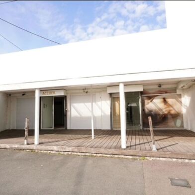 Commerce  500000 €