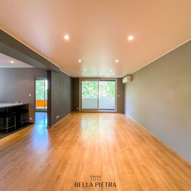 Appartement 4 pièces 330000 €