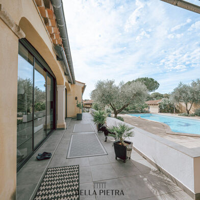 Maison 5 pièces 699000 €